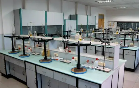 中學(xué)化學(xué)實(shí)驗(yàn)室儀器設(shè)備基本要求