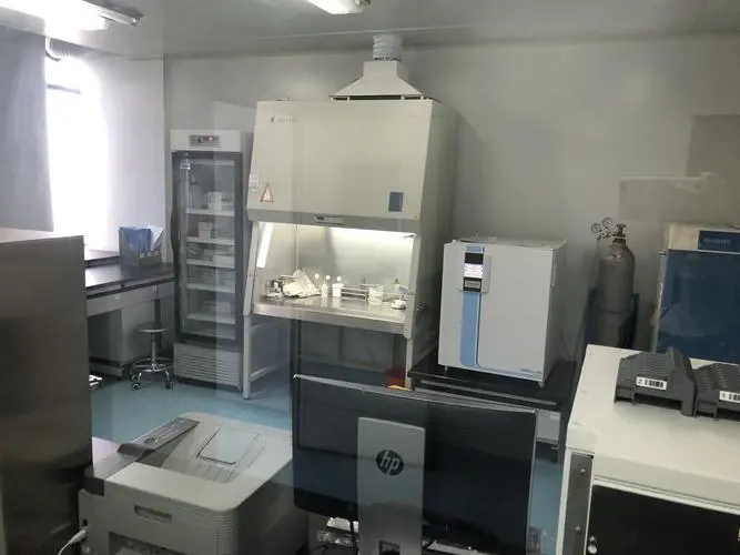 實(shí)驗(yàn)室照明